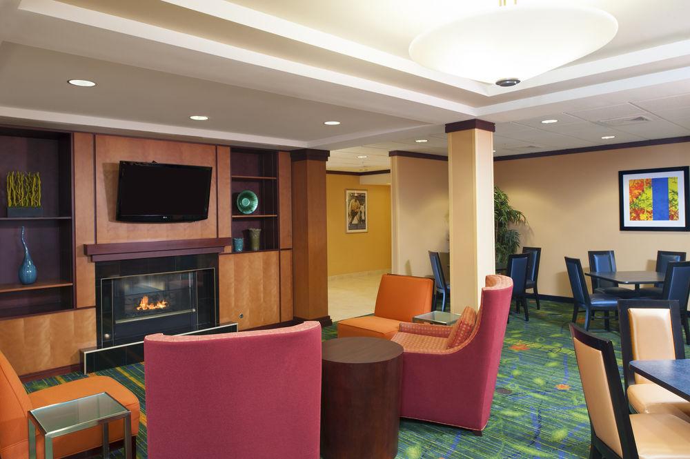 Fairfield Inn & Suites By Marriott Muskegon Norton Shores Exterior photo